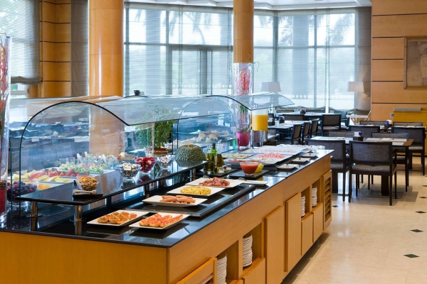 Hotel NH Valencia Center